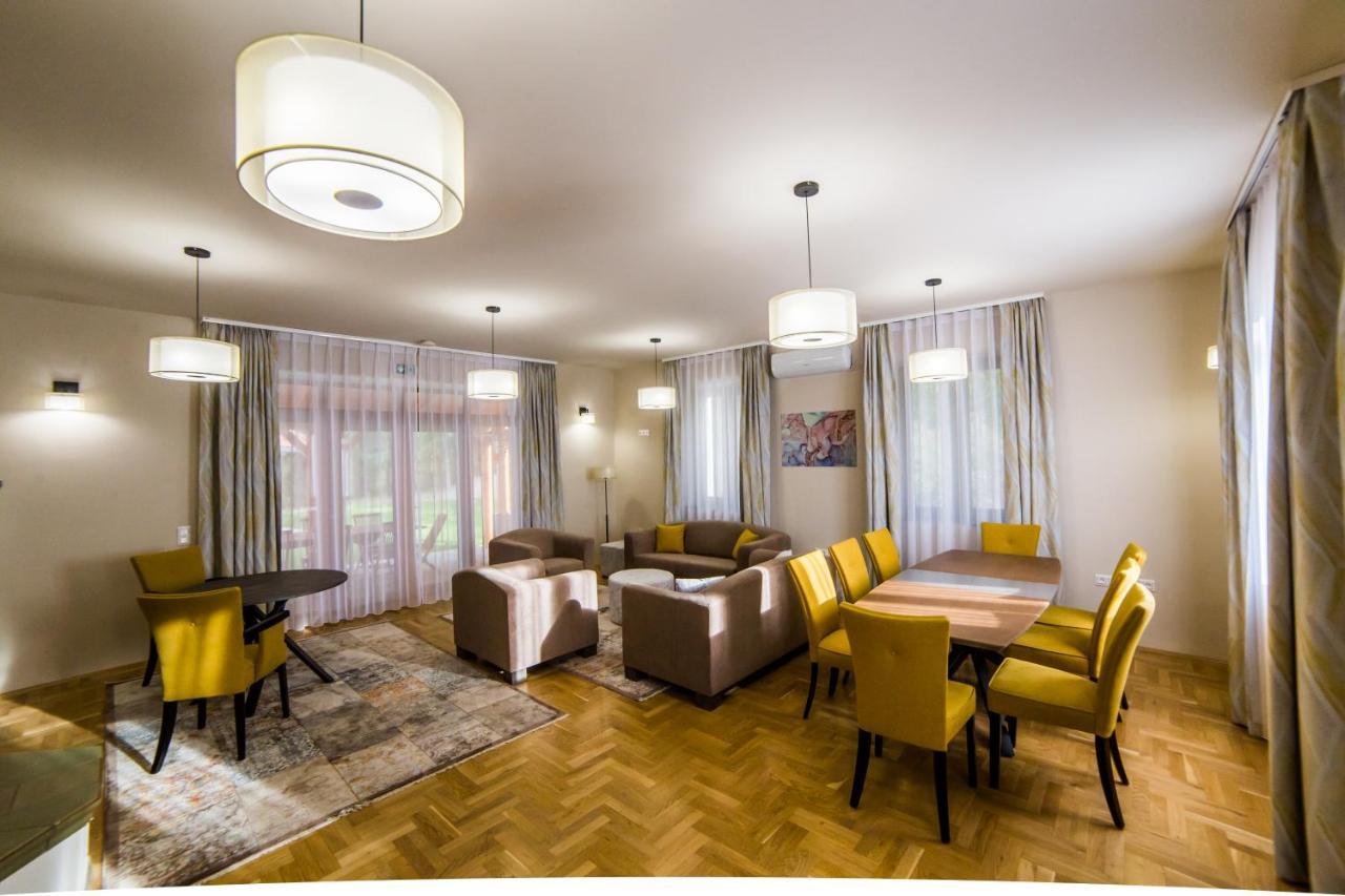 Haracsi Vendeghaz Hotell Zselickisfalud Exteriör bild